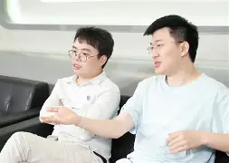 C7娱乐下载-包含塔克-盖尔斯皮领衔表现，明尼苏达森林狼获胜的词条