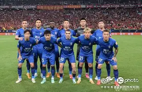 中国足球联赛开始走向职业化